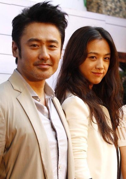 整个娱乐圈都在看戏?张晋,熊乃瑾点赞吴秀波汤唯车震误会