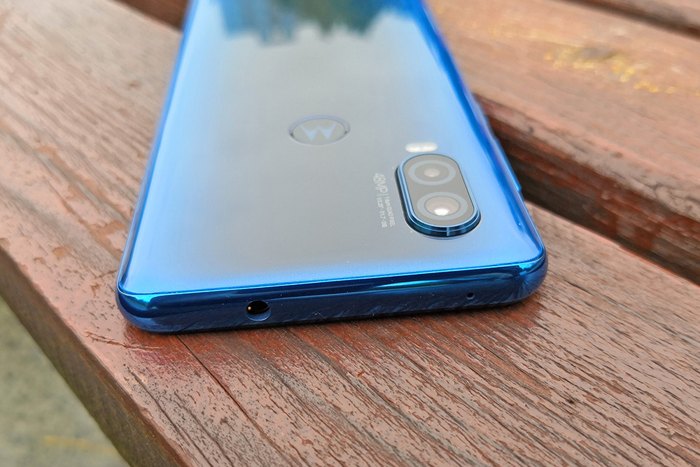 摩托罗拉p50评测:实用超宽屏,手感和拍照超预期