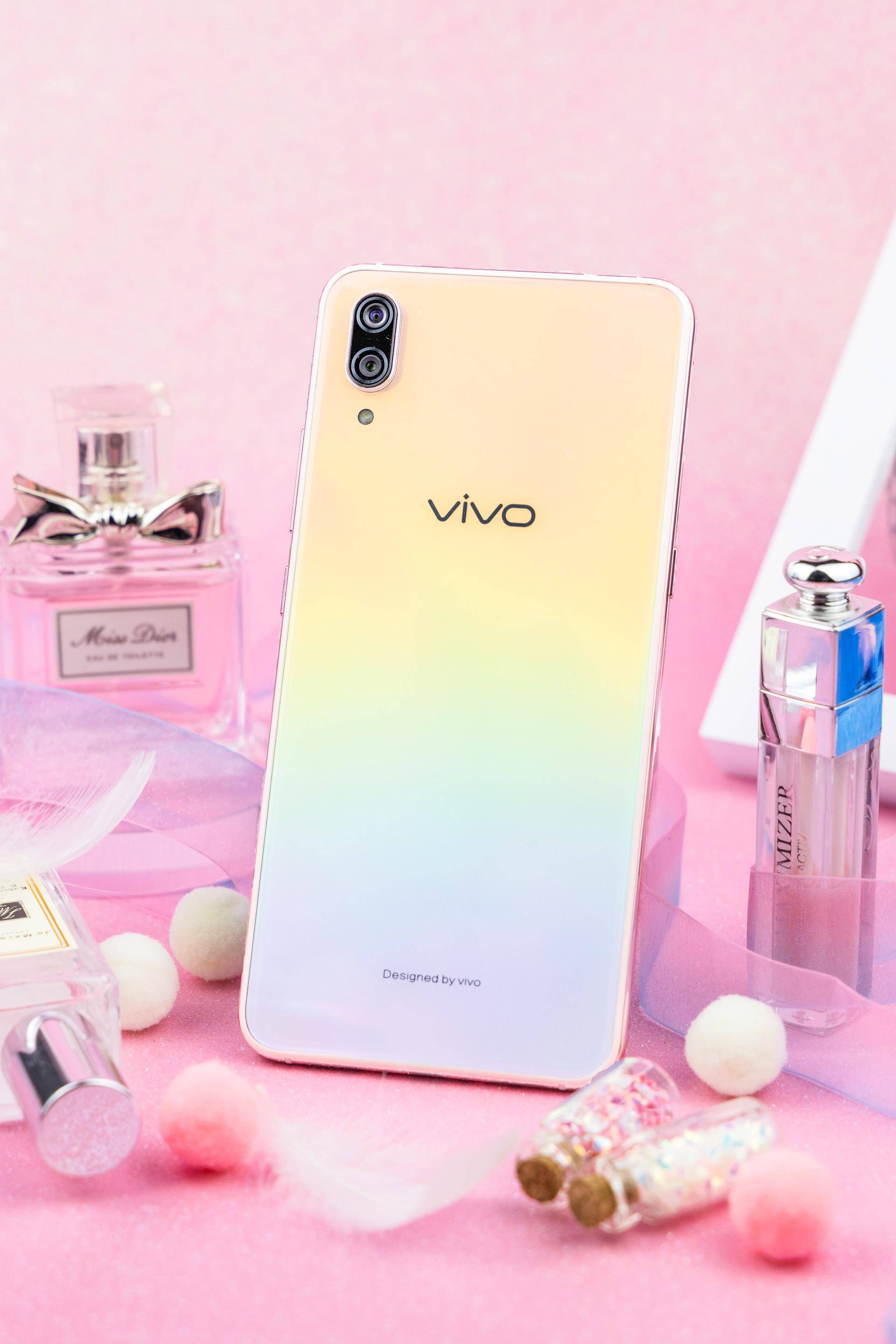 ikun粉丝不买后悔系列!vivo x23幻彩版图赏