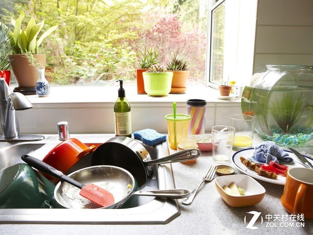 厨房拥挤又油腻怎么办?一招解决!