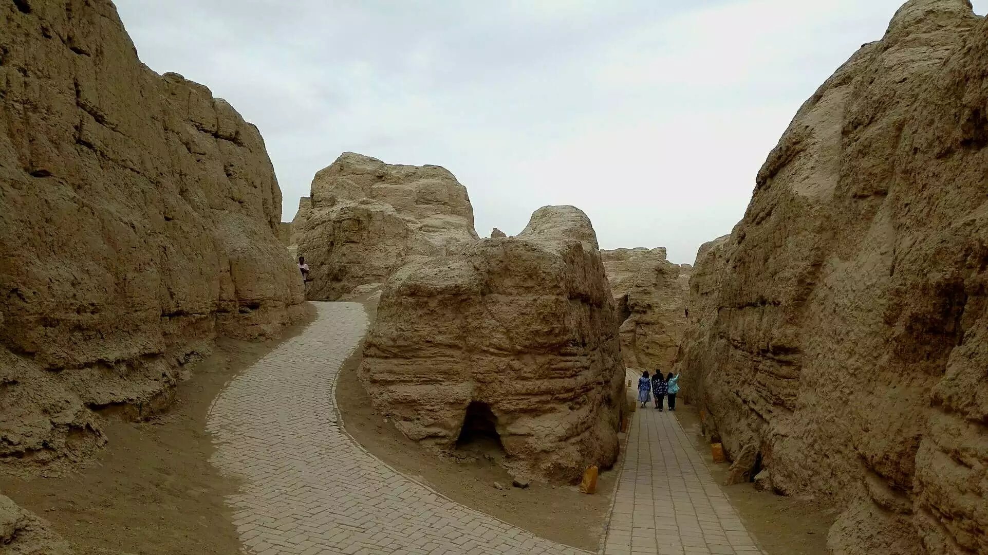 新疆游:车师国,交河故城遗址一瞥