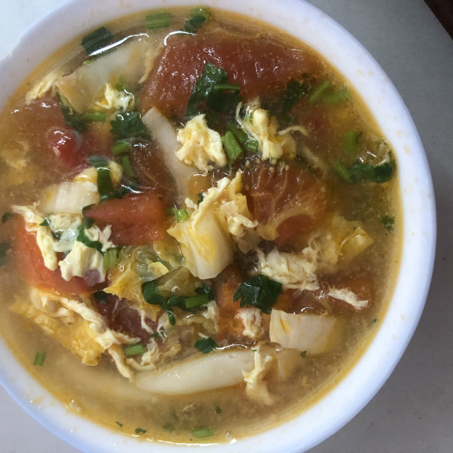 西红柿面疙瘩,用上这个小技巧,面疙瘩大小均匀又入味