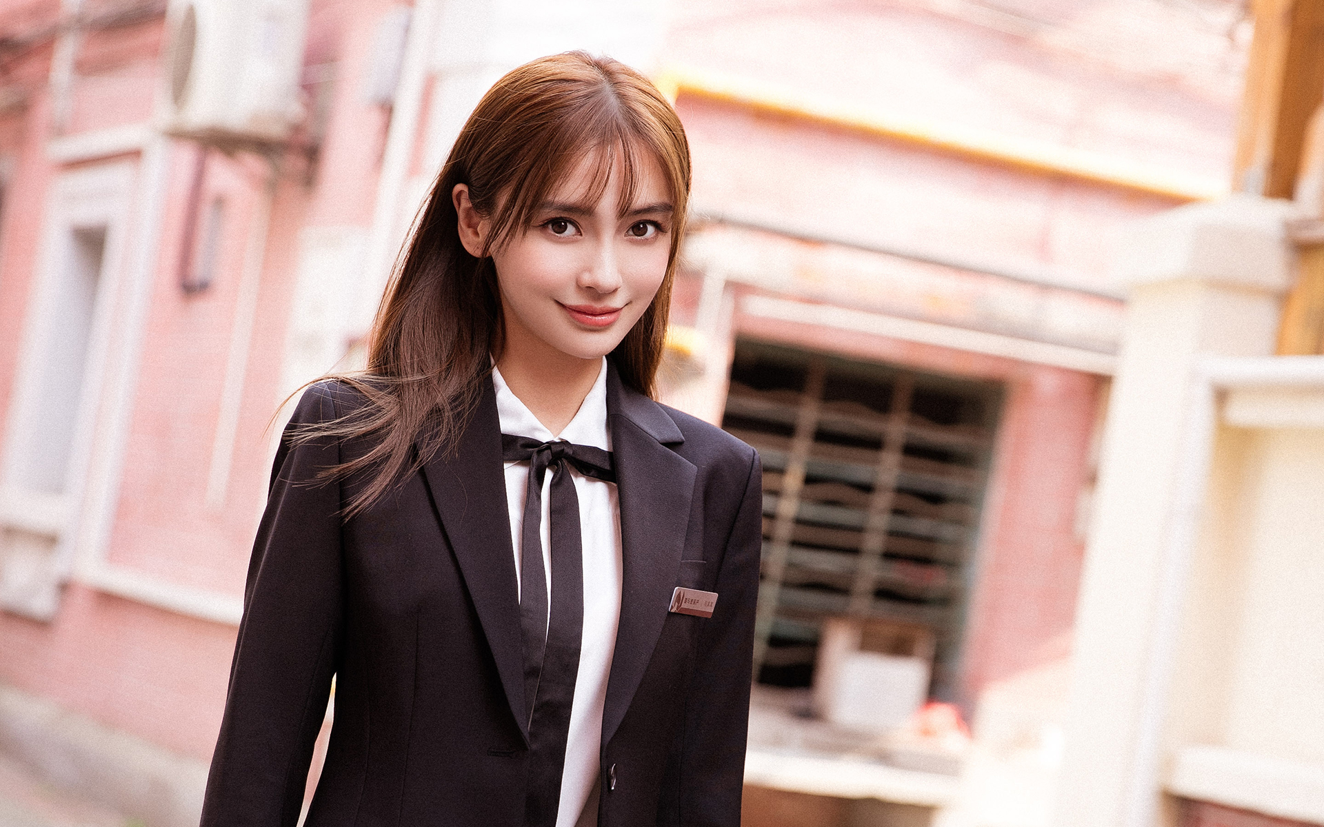 angelababy最新高清桌面壁纸图片,分辨率:1920x1200