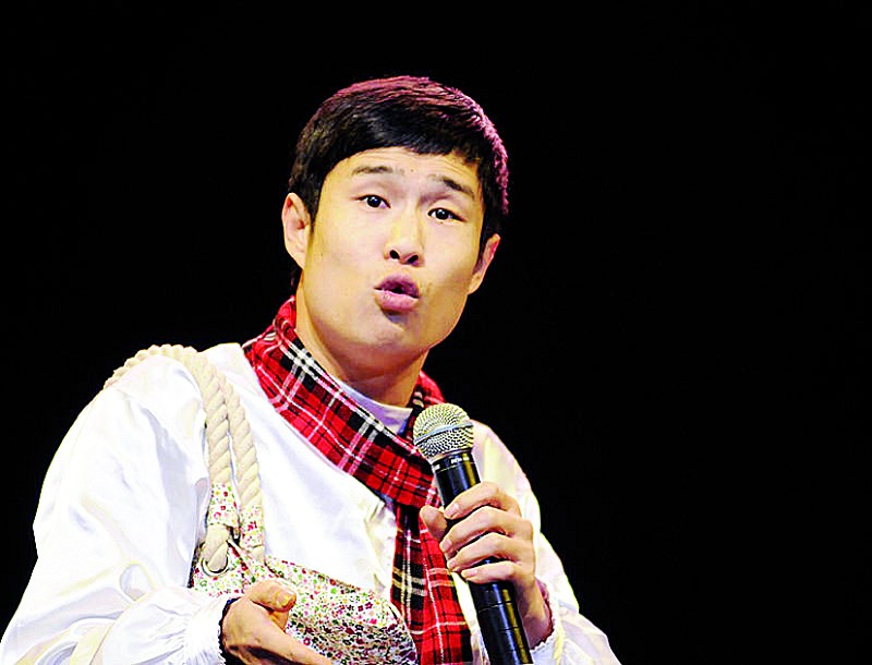 小沈阳的女儿长大了,丑小鸭变成白天鹅,12岁表演天赋过人