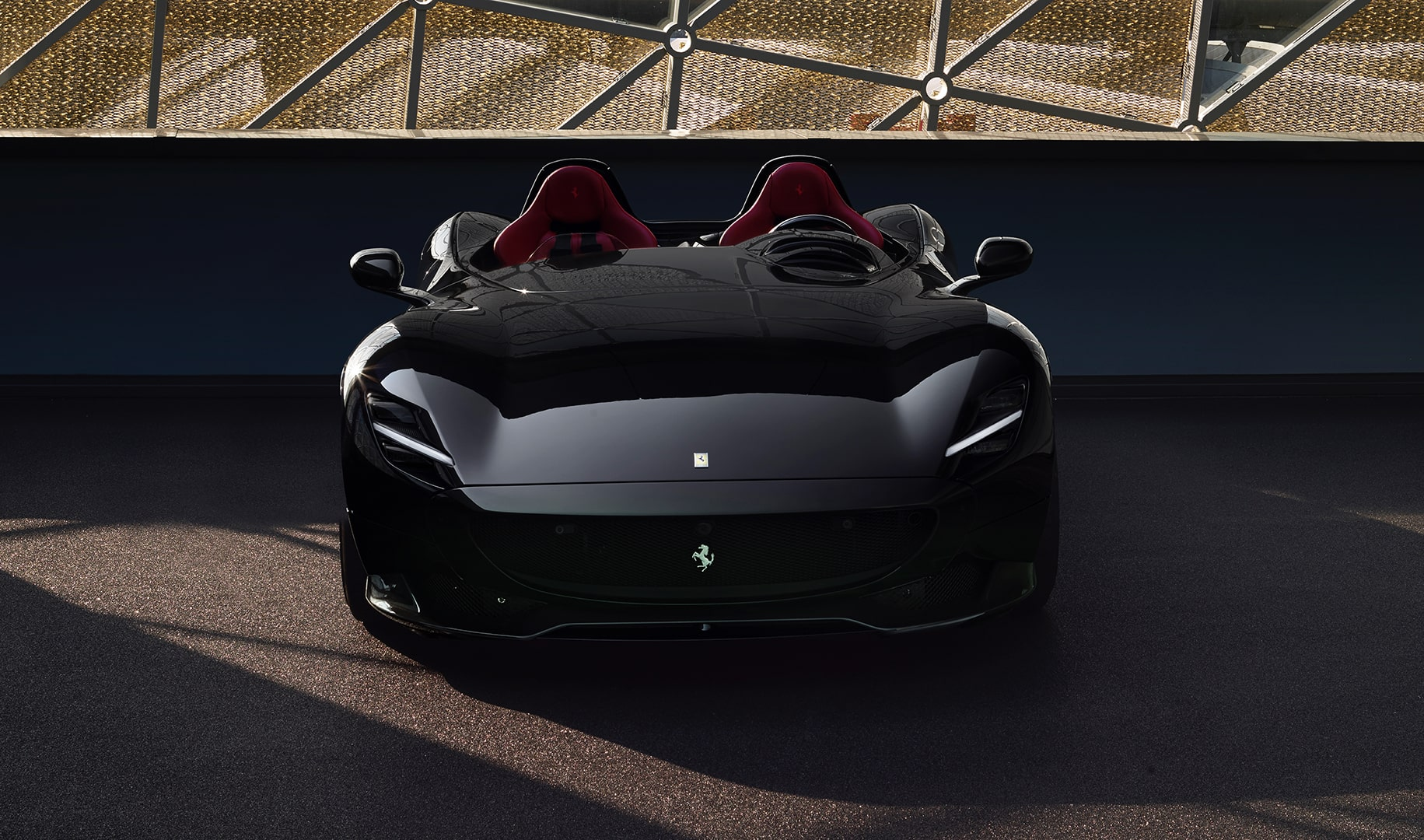 2019款没有挡风玻璃的法拉利monza sp2