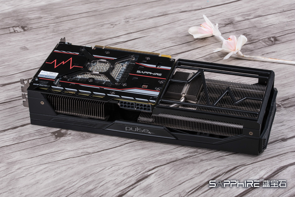 蓝宝石rx vega56白金版图赏