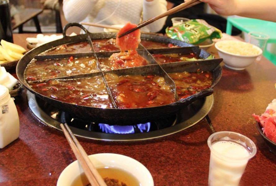 吃火锅太辣咋办?资深吃货教你三招去辣小妙招,让你变成辣不怕