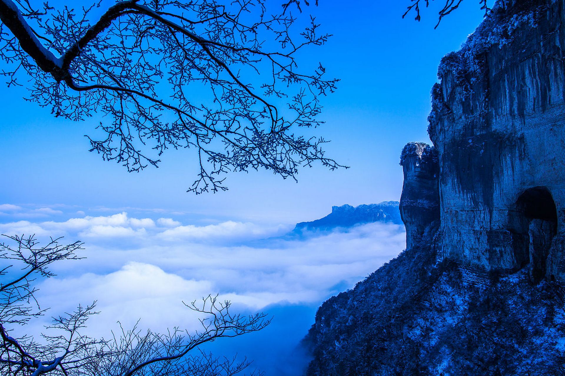 金佛山旅游攻略(金佛山旅游攻略自驾一日游)