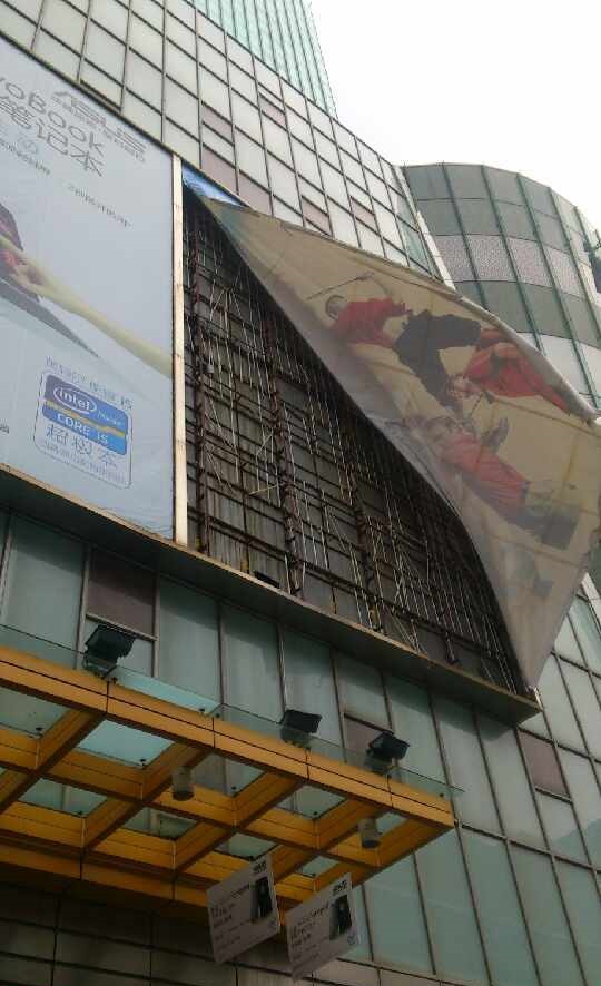 解析上海地铁9号线商城路站的more mee:浦东百脑汇变身成功