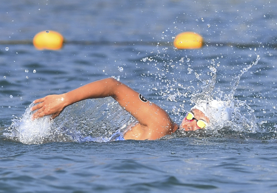 女子铁人三项——张一获第四名(3)