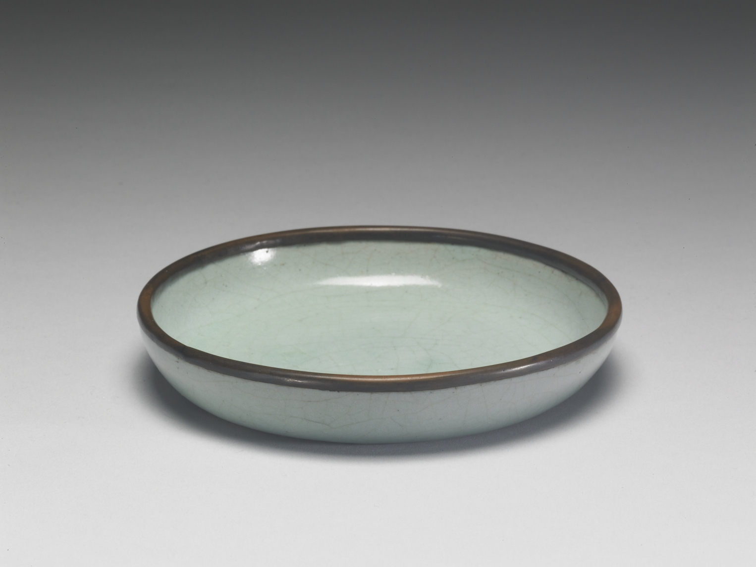 雨过天青云破处,汝窑青瓷虽只存世20年,历朝历代却追捧至今