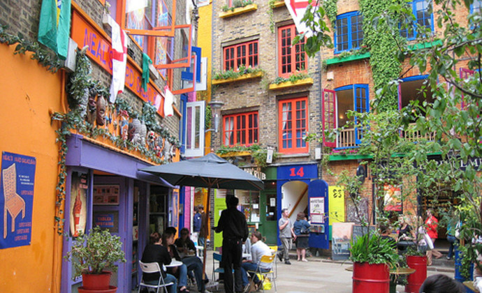 市中心的科文特花园在伦敦是独一无二的