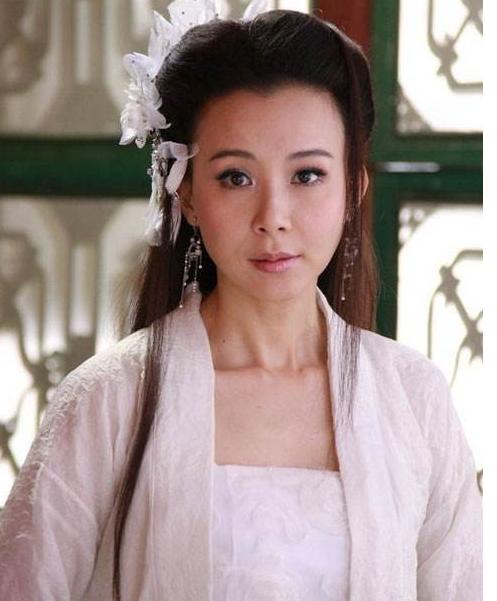 台湾誉称第一古装美女萧蔷,五十岁的年纪依旧神似少女!