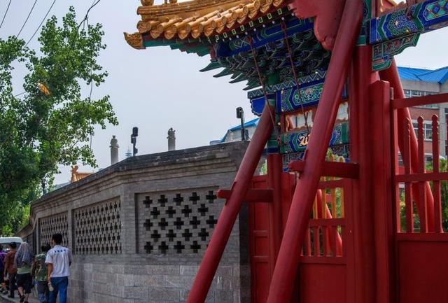 济南老街巷《东花墙子街》