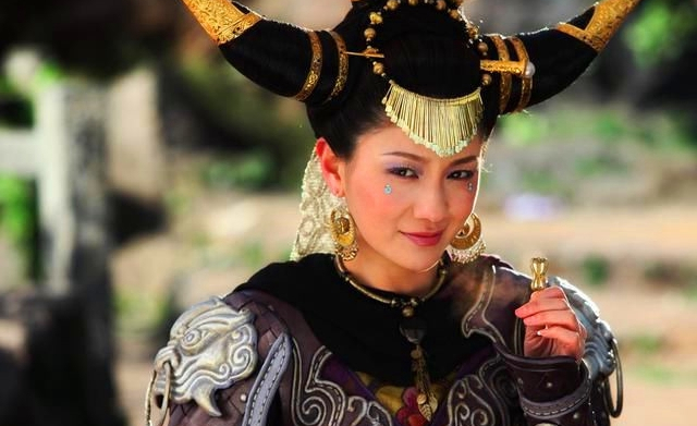 胡可版,可能很多人都意外,胡可也扮演过铁扇公主,在张纪中版《西游记