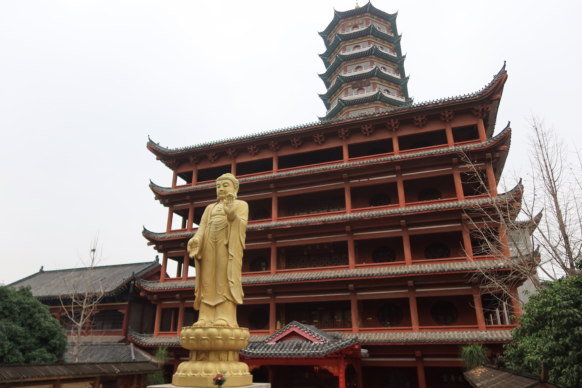 江西抚州,香火最旺的一座千年禅寺,参禅拜佛好地方