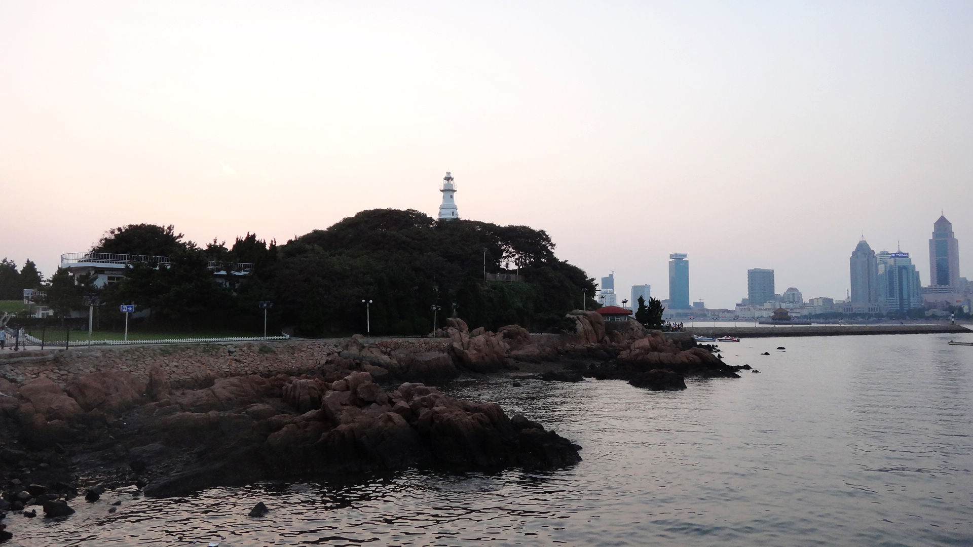 除了小青島,西安曲江寒窯遺址公園,景色非常好的知名旅遊景點原來還有