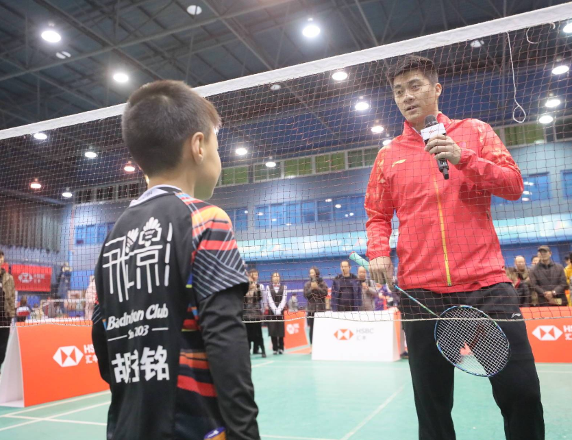 如何判断一家少儿羽毛球培训机构好不好?乐动体育来支招