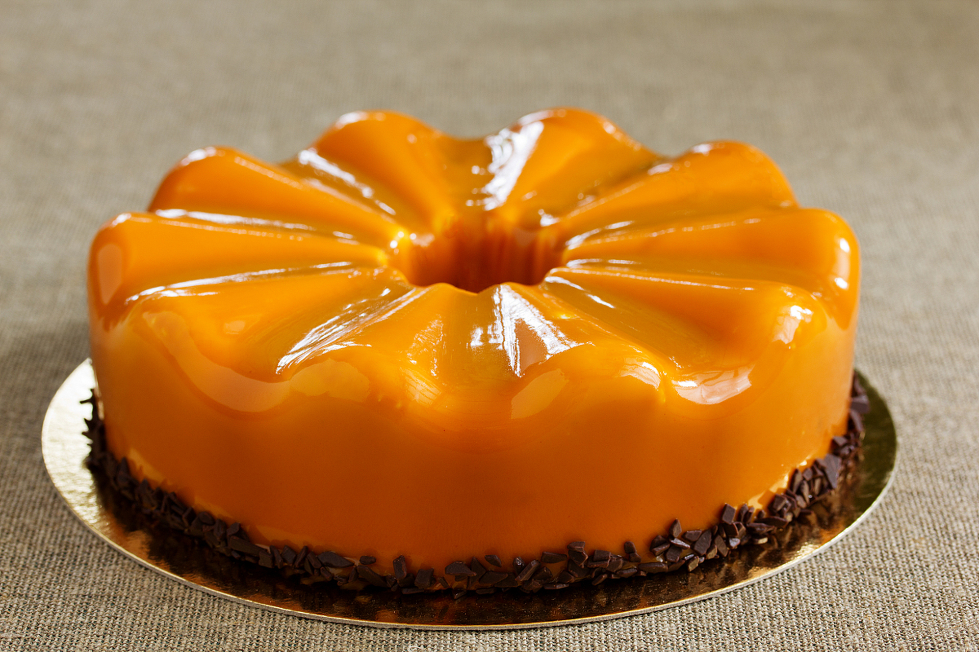 怎么制作柿子蛋糕  立秋时节还有一个不可错过的美食就是柿子蛋糕.