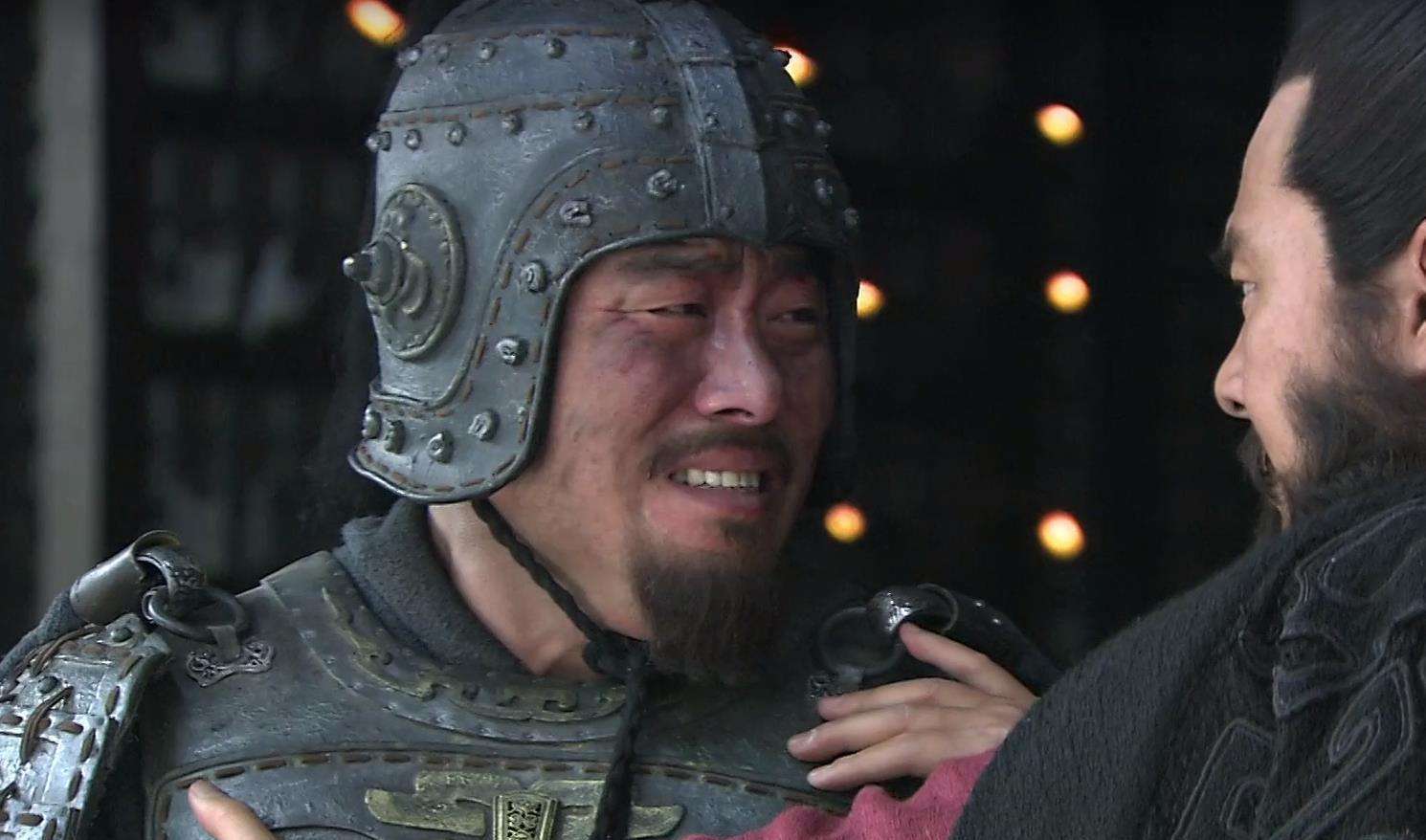 张飞一矛将许褚刺下马,勉强活下来的许褚,后来还敢狂妄吗?