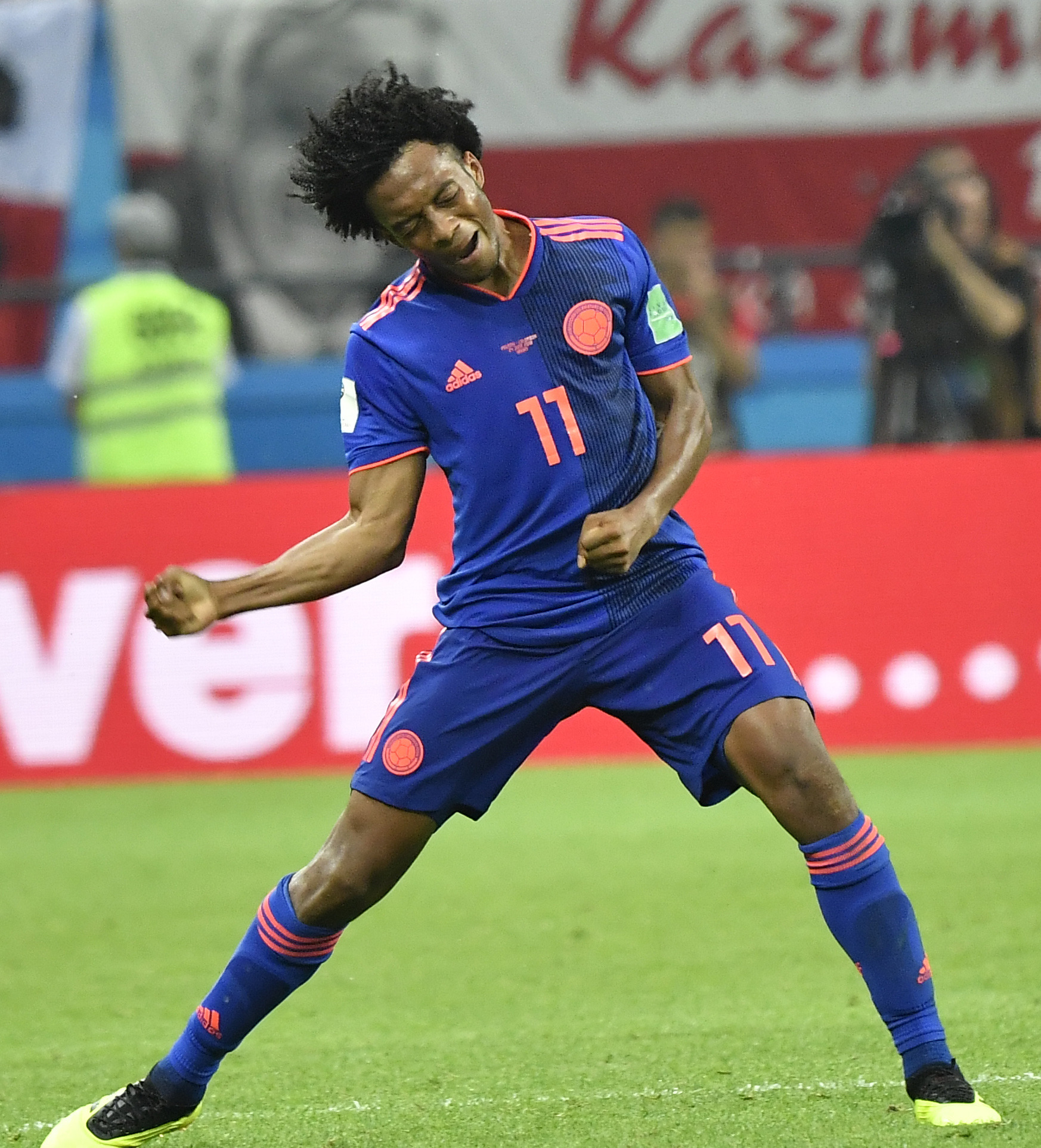 足球——h组:哥伦比亚队胡·夸德拉多进球(6)