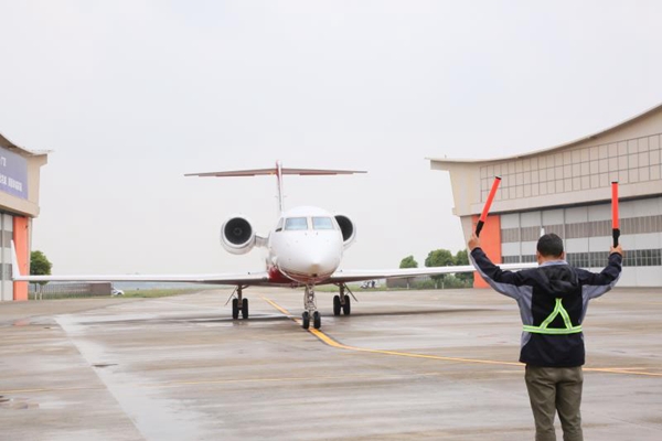 广汉机场星耀公务机运营基地正式启用距成都市区直线距离23公里