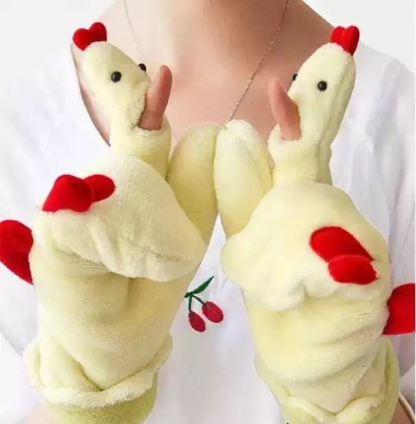 可爱的小鸡造型手套,无聊的时候还可以玩一玩