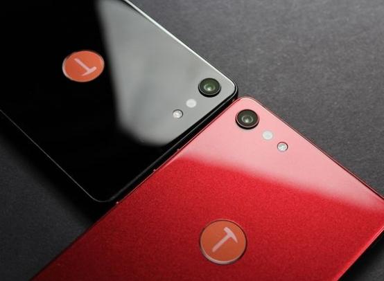 全面屏 后置指纹,颜值还这么高:镶钻了!