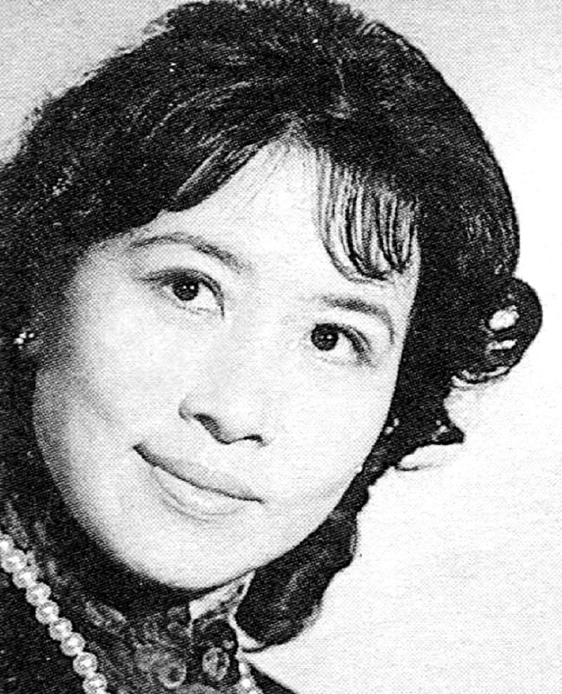 她是《敌营十八年》女一号康瑛,配角女特务都成了名,她去了哪里