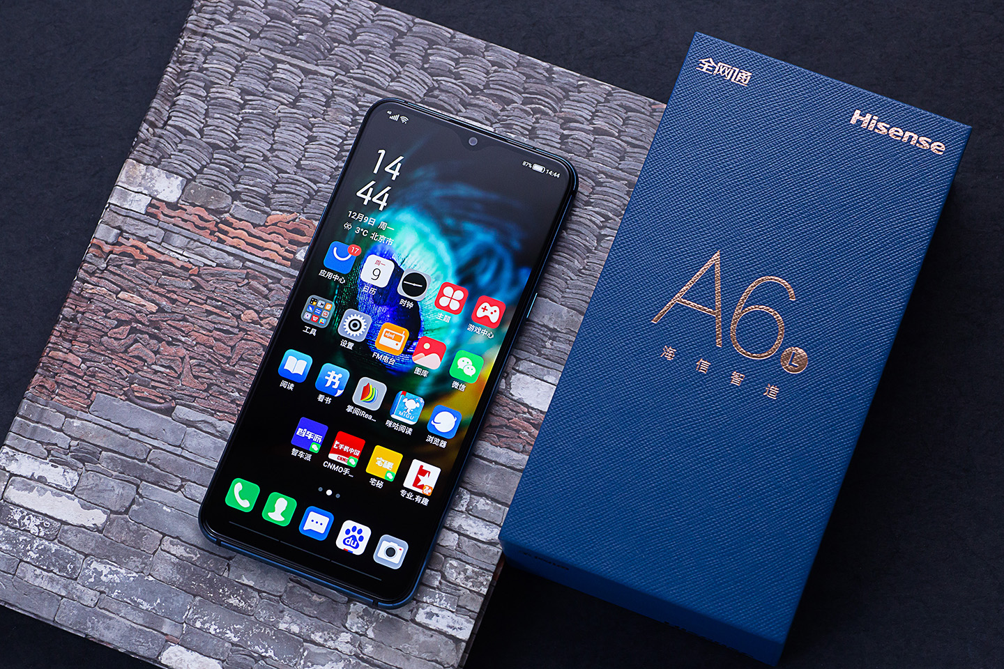 海信双屏阅读手机a6l图赏:极度舒适的深度阅读体验