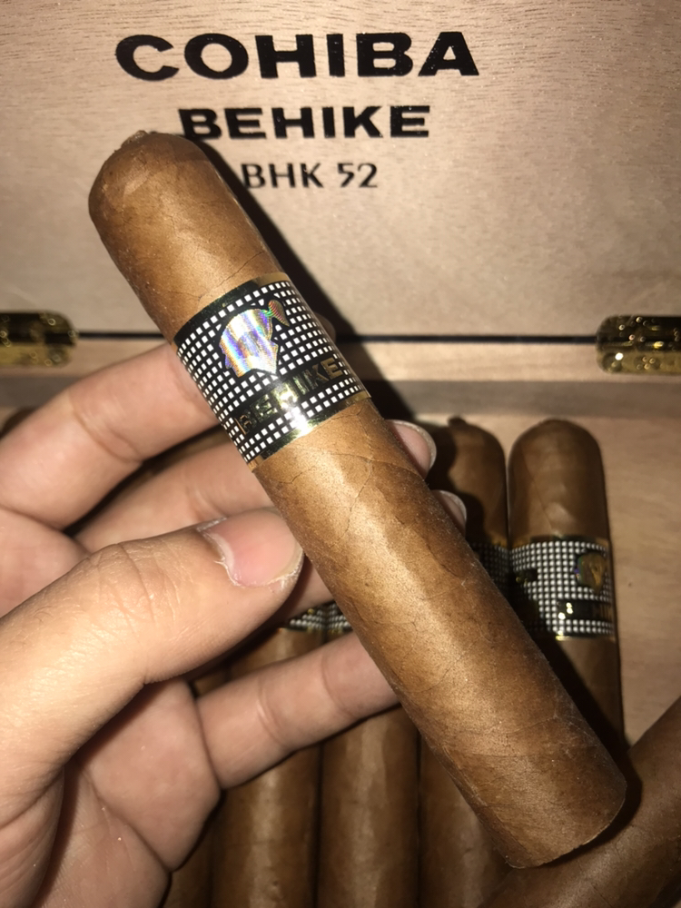 高希霸贝伊可52号雪茄cohiba behike bhk 52