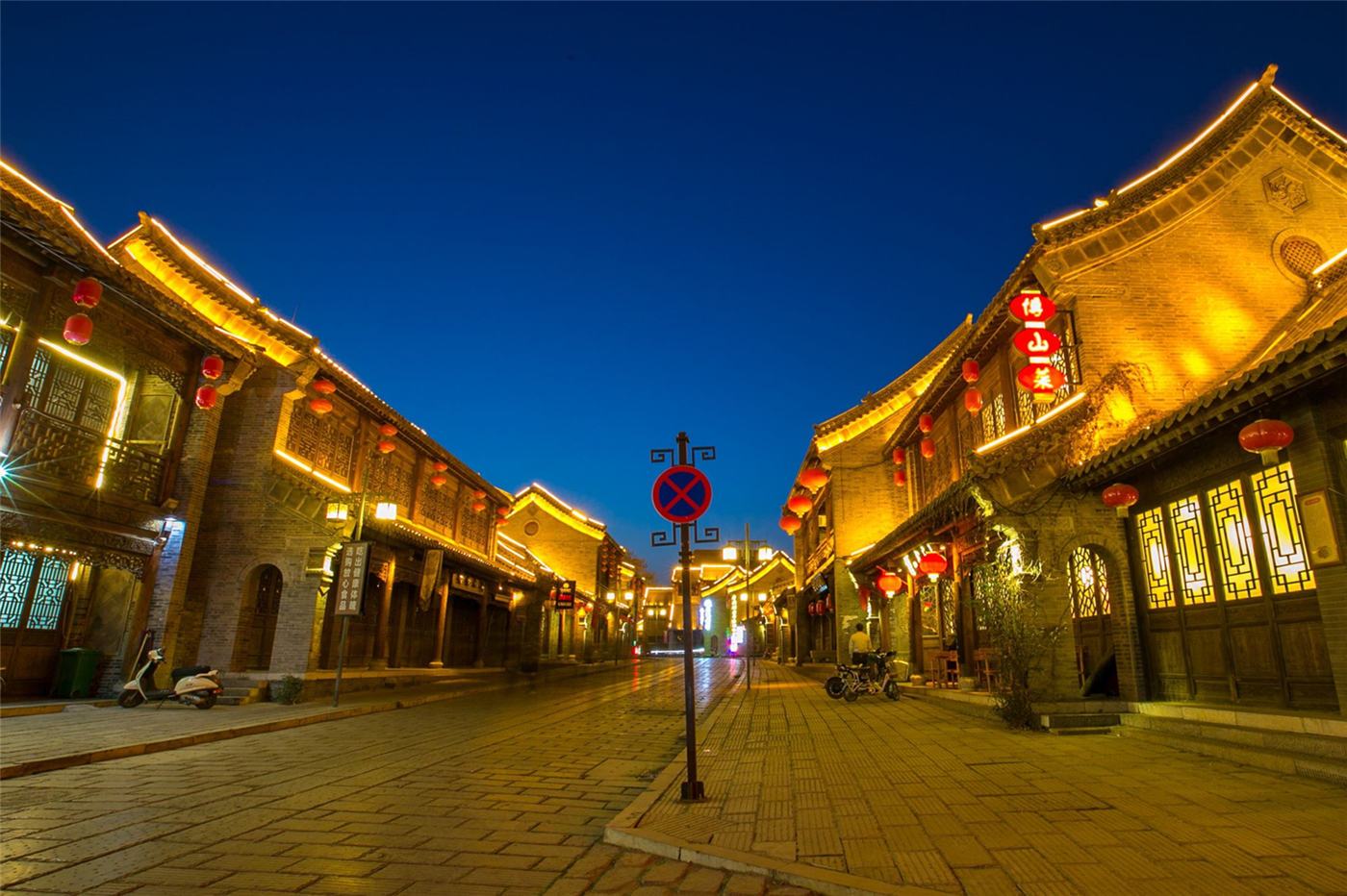 千年過往,風華依舊,青州古城夜景