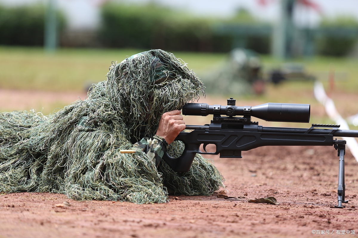 揭秘95步枪瞄准方法:精度的保证与战场的胜负关键