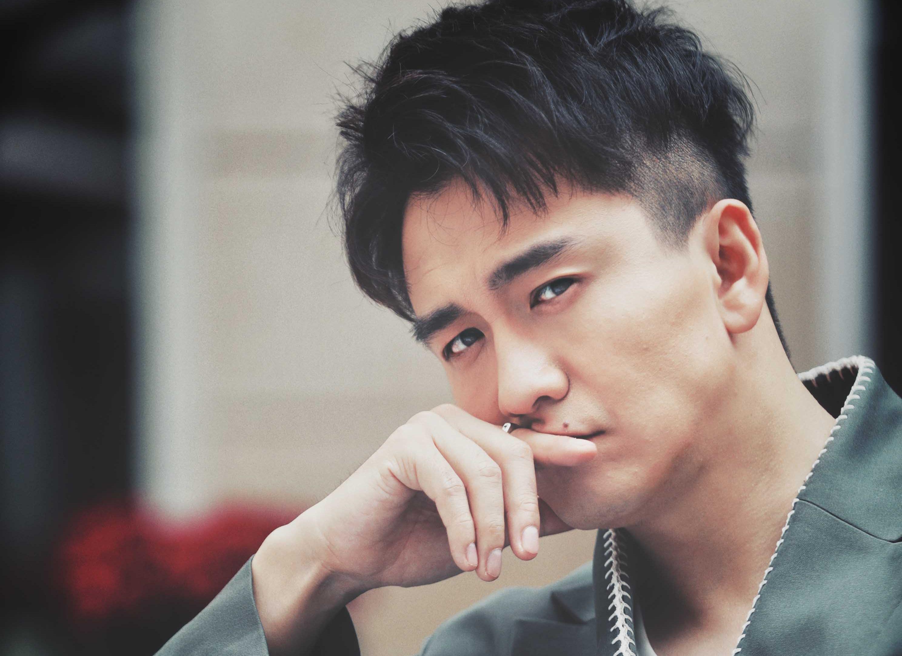 翟天临曾被诊断胰腺癌,遗憾自己没有孩子,吴秀波的回答够义气