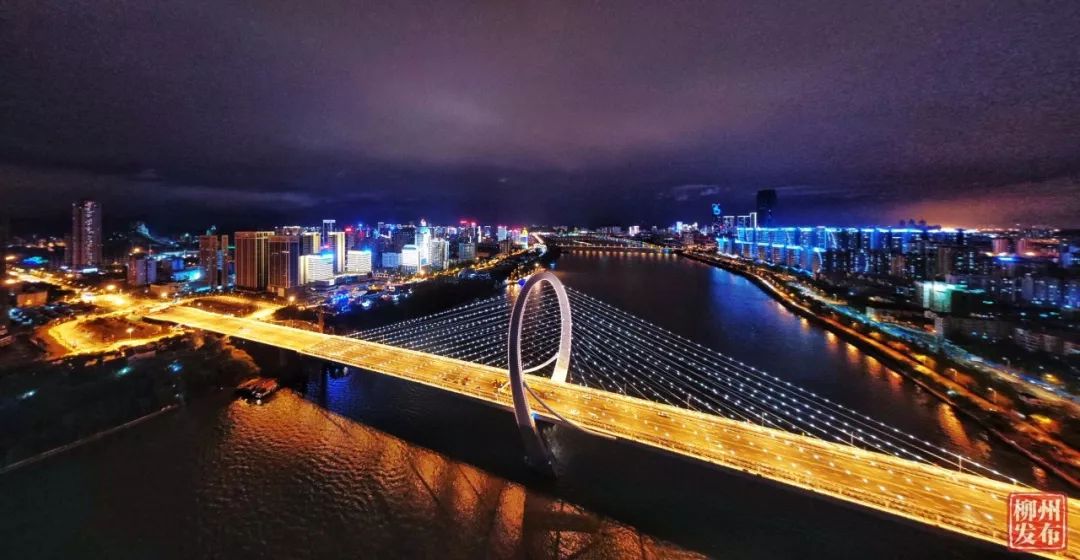 "柳州之门"白沙大桥今日通车,柳北的小伙伴赶紧来网红桥打卡咯!