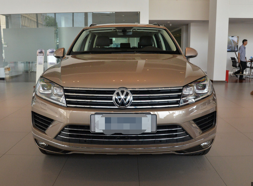 途锐-2017款15周年纪念版,回头率非常高,整体线条比较饱满