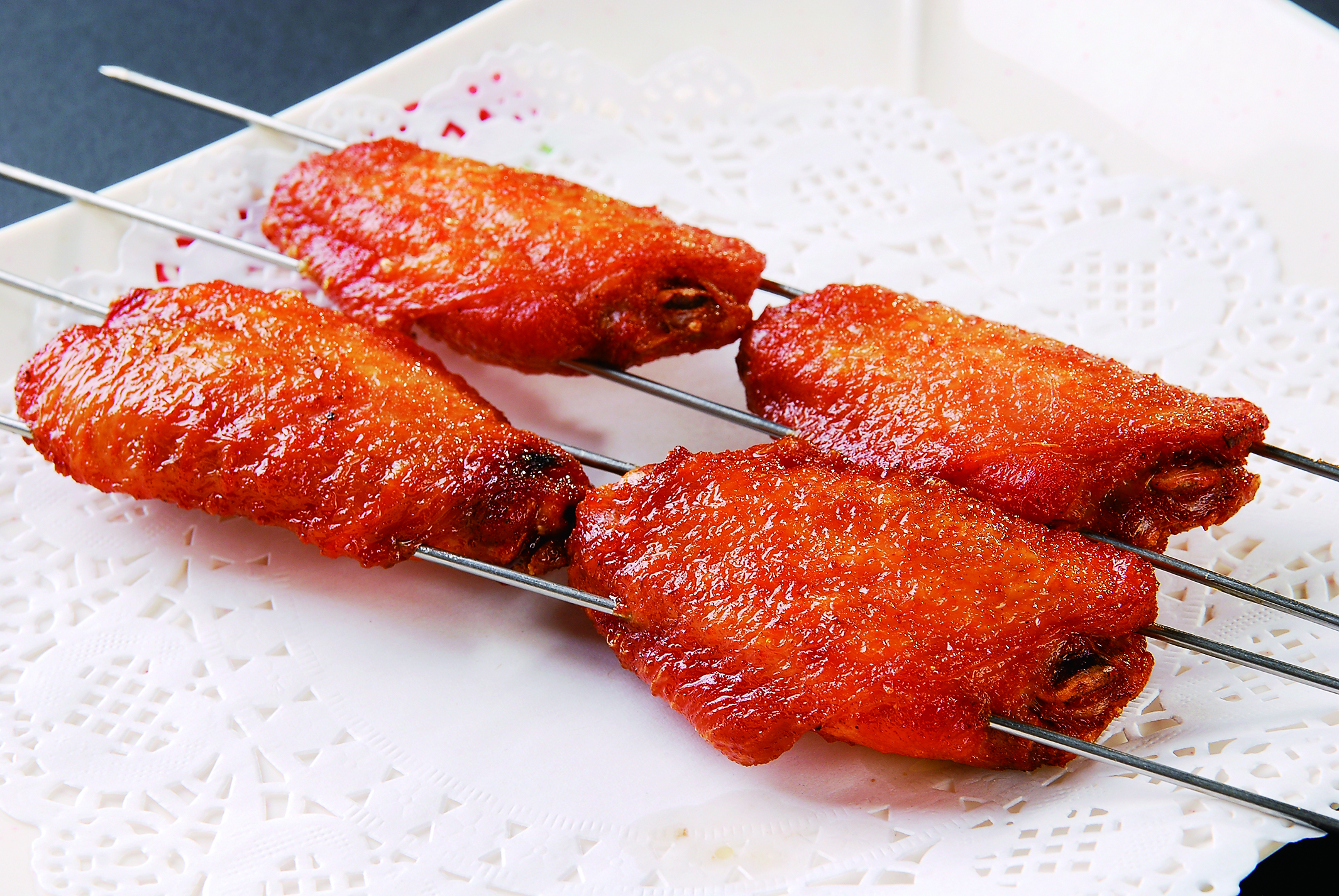 每日推荐六道美味佳肴:六道美味诱人的美食,蜜汁鸡翅中