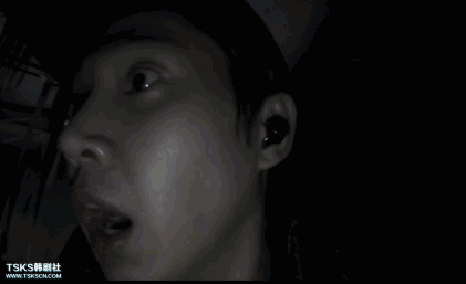 在韩国,看这部电影已经成了勇敢者的游戏!