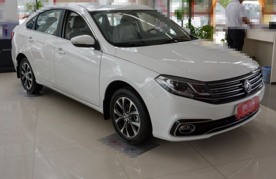 东风风行景逸s50,外观颜值狂野不羁,开出去非常霸气!