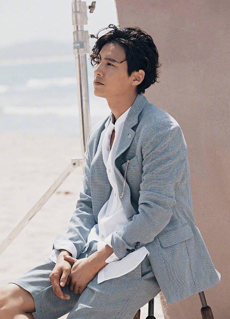 我不允许你们不知道他,花美男元老,众女星男神,42岁依然帅到炸