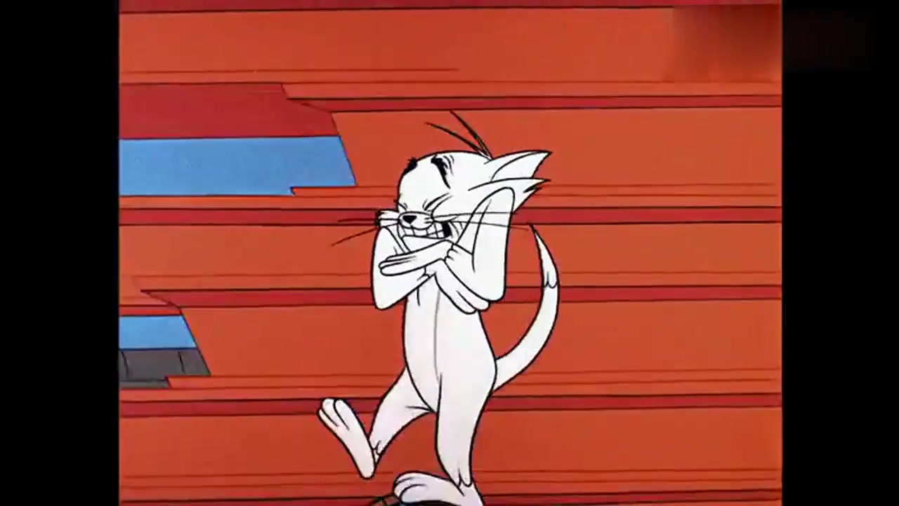 动漫壁纸:汤姆滚木桶耍杂技表演,真是太滑稽了哈哈哈