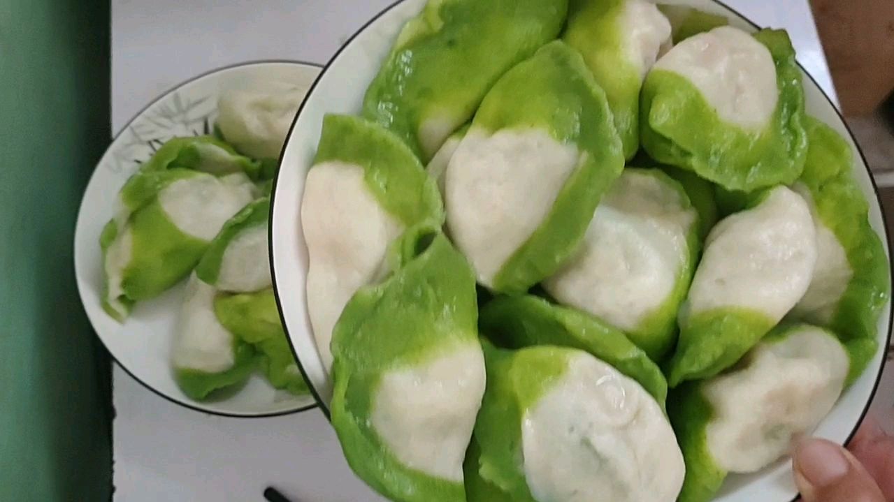 做一份彩色的白菜饺子,好看又好吃哦!