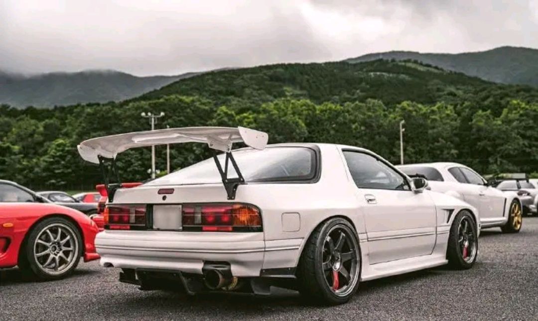 比妹子更耐看的马自达fc3s