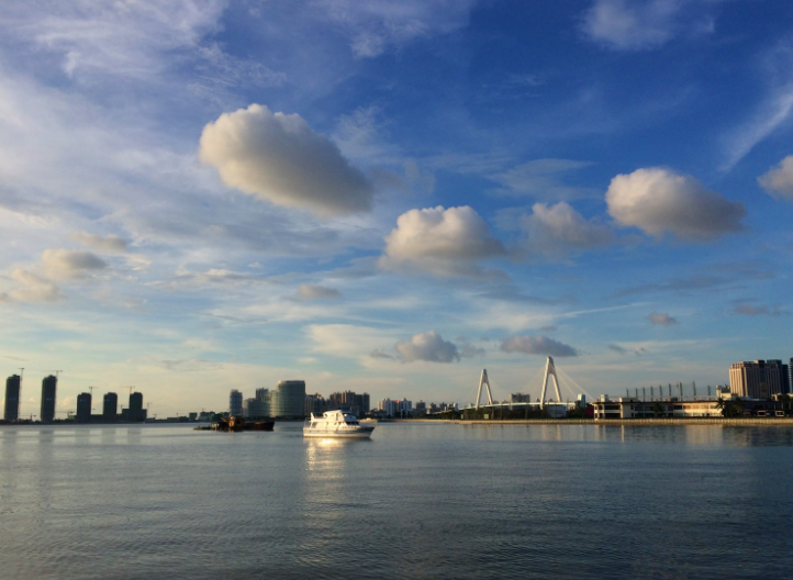 旅游:海口最大的滨海公园,去了就一定不能错过!