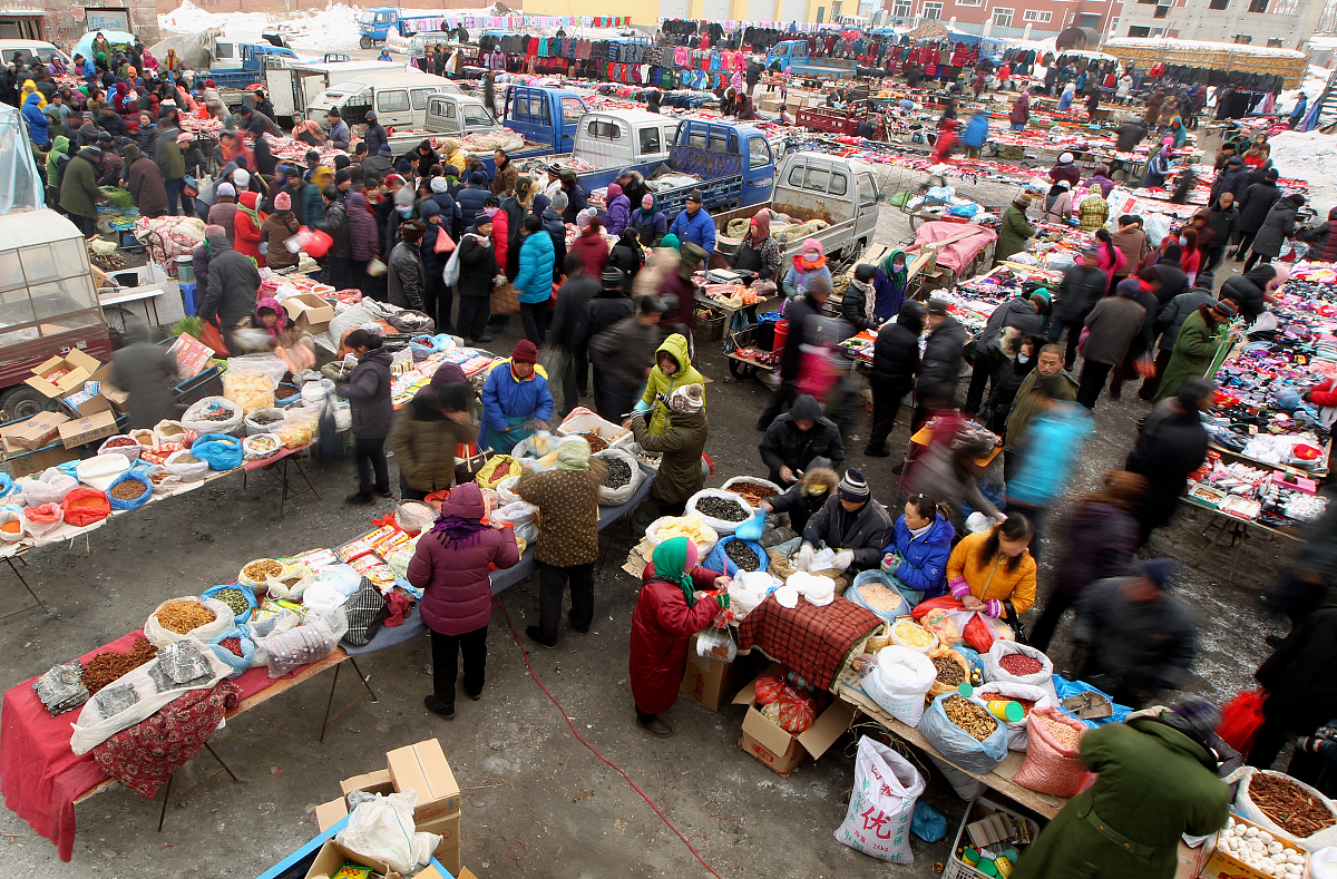 赶农村大集还得去东北!