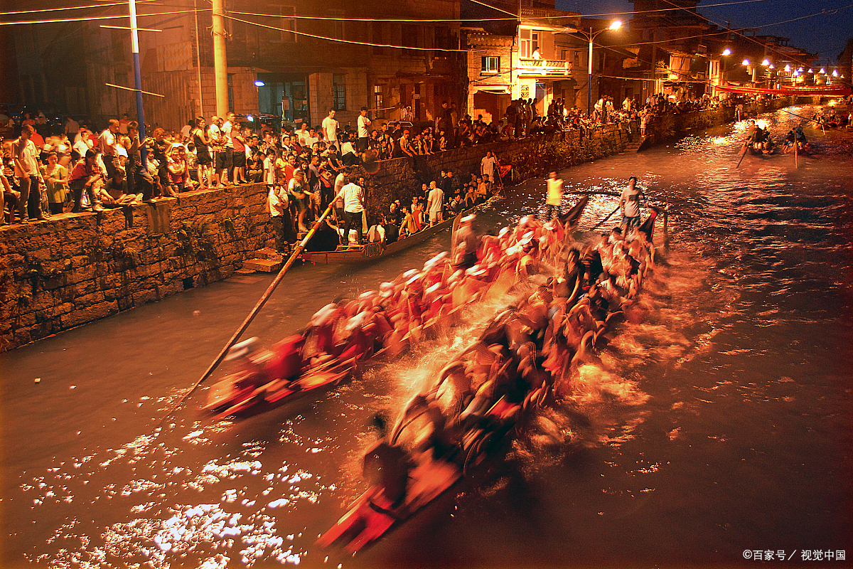 福建福州的三溪夜赛龙舟,其实,也很有特色!