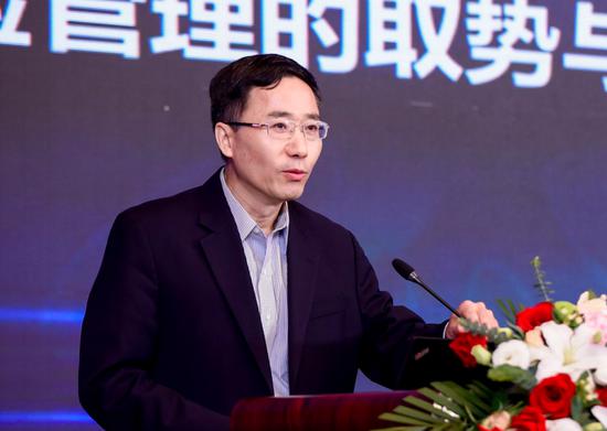 俞勇:中小银行要拥抱金融科技 以开放心态接受变革