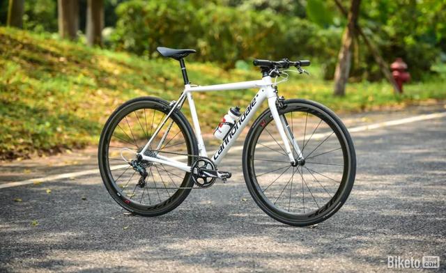 编辑的自购自评 平把单盘cannondale caad12