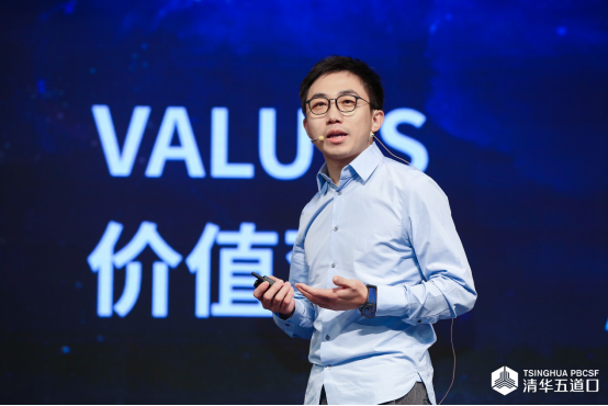 泡泡玛特王宁出席新年思想汇 探讨中国制造崛起下的ip发展之道