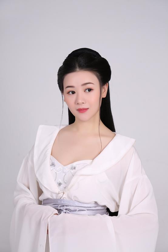 2020 演员,歌手熊欣洋介绍